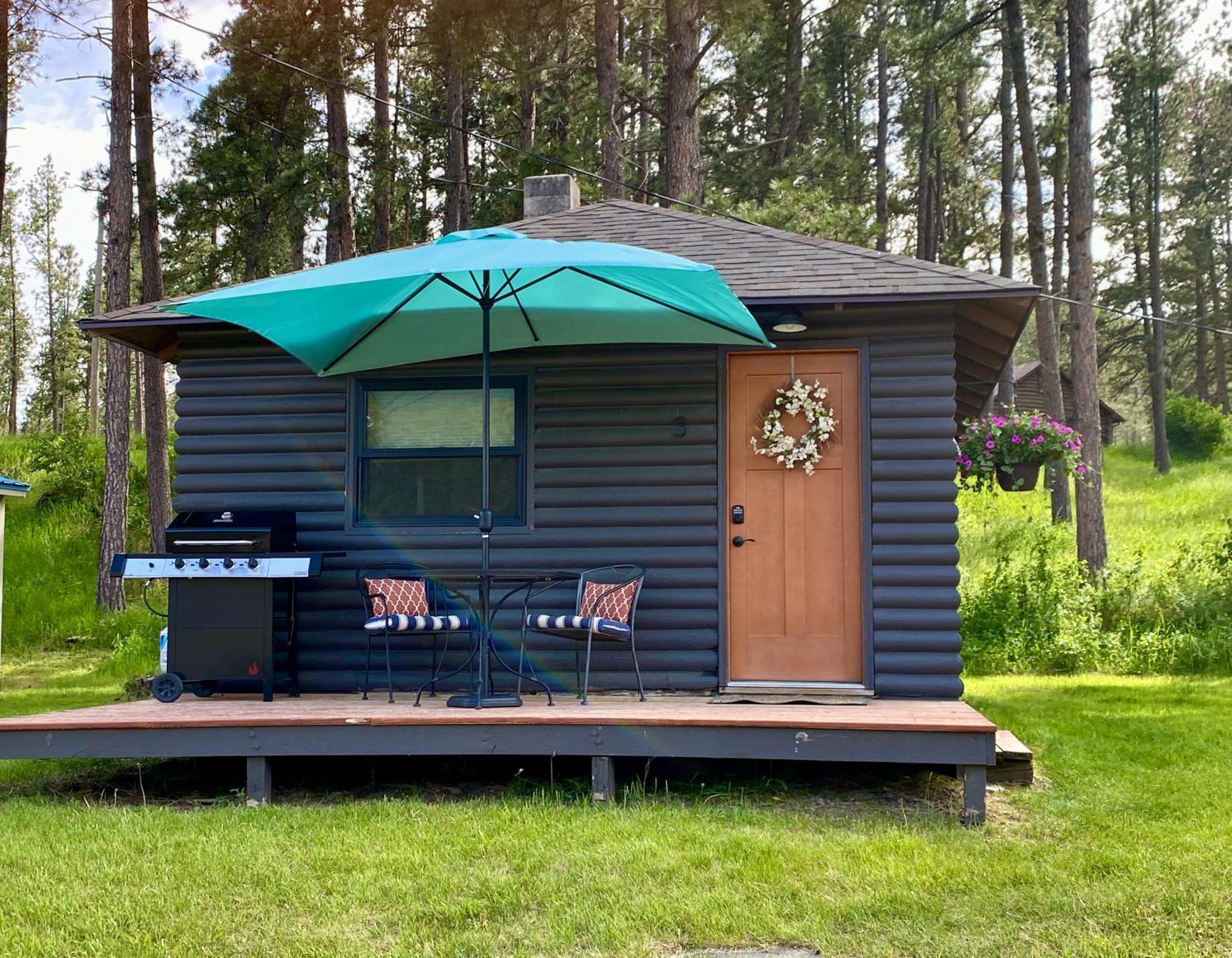 Cabin 4 At Horse Creek Resort Rapid Stadt Exterior foto